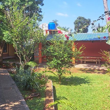 Hospedaje Los Vencejos Puerto Iguazú Dış mekan fotoğraf