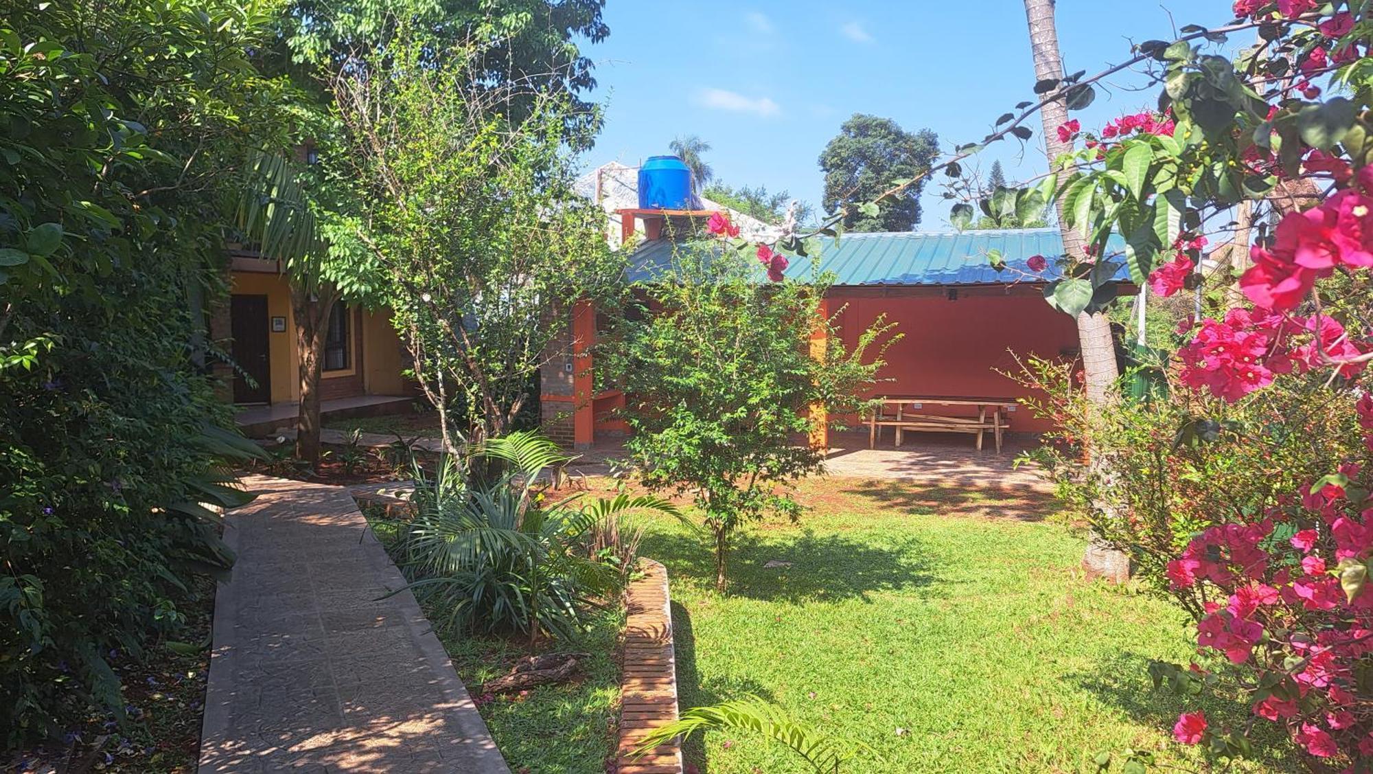 Hospedaje Los Vencejos Puerto Iguazú Dış mekan fotoğraf
